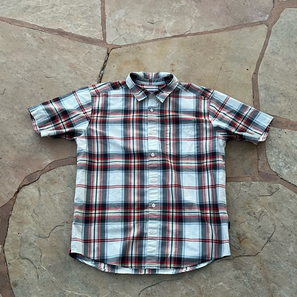 Patagonia Organic Cotton Common Threads Plaid Checkered Button Up Shirt